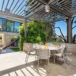 Rm Grande Villa