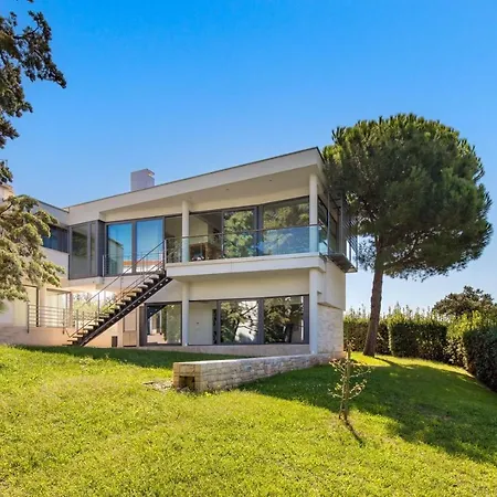 Rm Grande Villa *